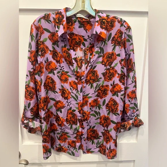Alice + Olivia silk button up blouse - Picture 1 of 5